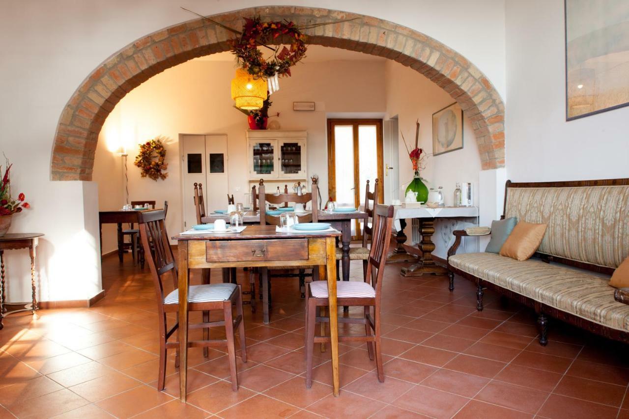 Agriturismo Podere Rondinaio Lamporecchio Exteriör bild
